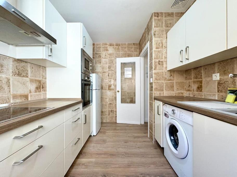 Spacious 3Bd Central Malaga With 2Bh & Ac 外观 照片