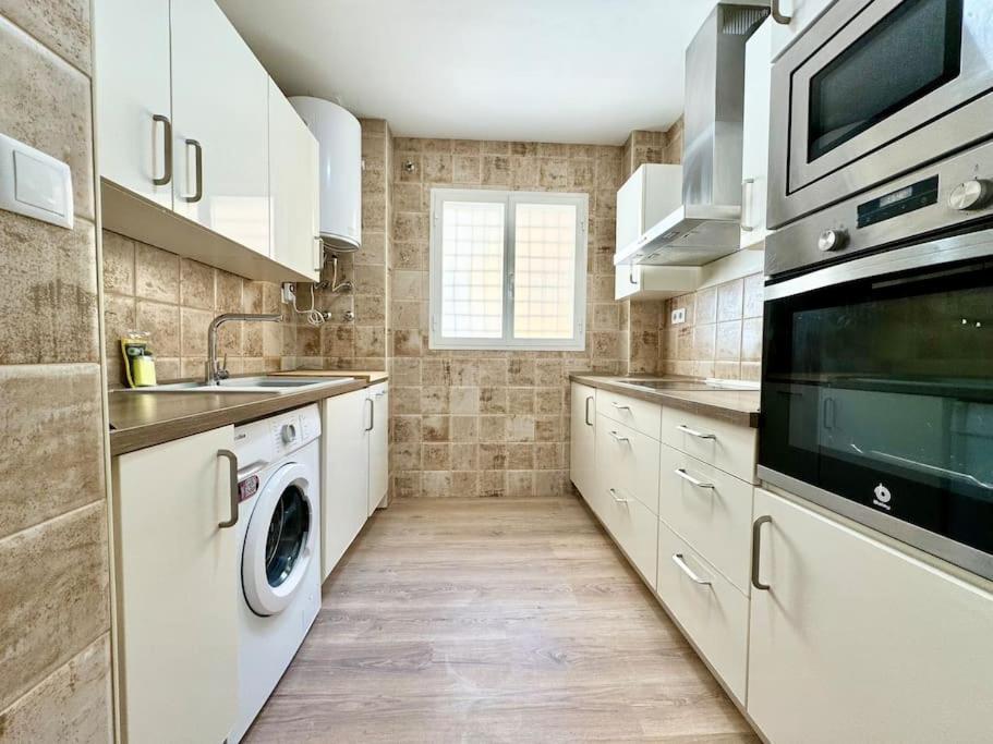 Spacious 3Bd Central Malaga With 2Bh & Ac 外观 照片